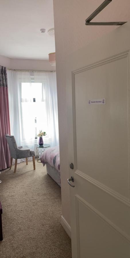 Conlyn House Bed and Breakfast Newcastle  Esterno foto